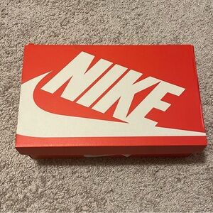 #32🔺1 EMPTY BOX ONLY🔺W NIKE DUNK LOW PRM SNEAKER BOX ‼️‼️ NO Sneakers Included